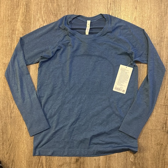Lululemon swiftly tech long sleeve 2.0 - Picture 2 of 7